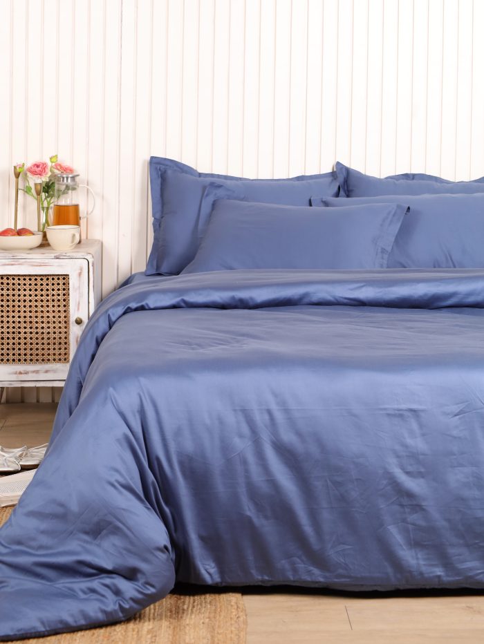 400 TC Blue Solid Bed sheet